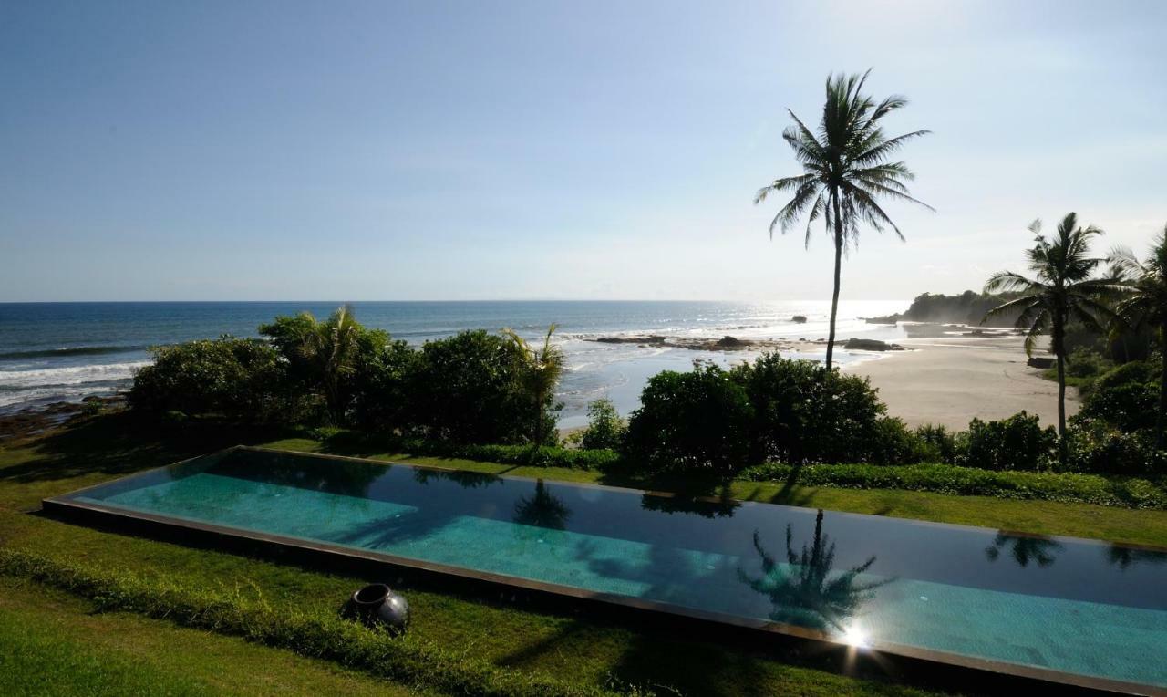 Bulung Daya Beach Villa Retreat Antasari Exterior photo